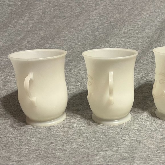 Kool-Aid Man Plastic Cup Set of 3, in the color white - Picture 4 of 11